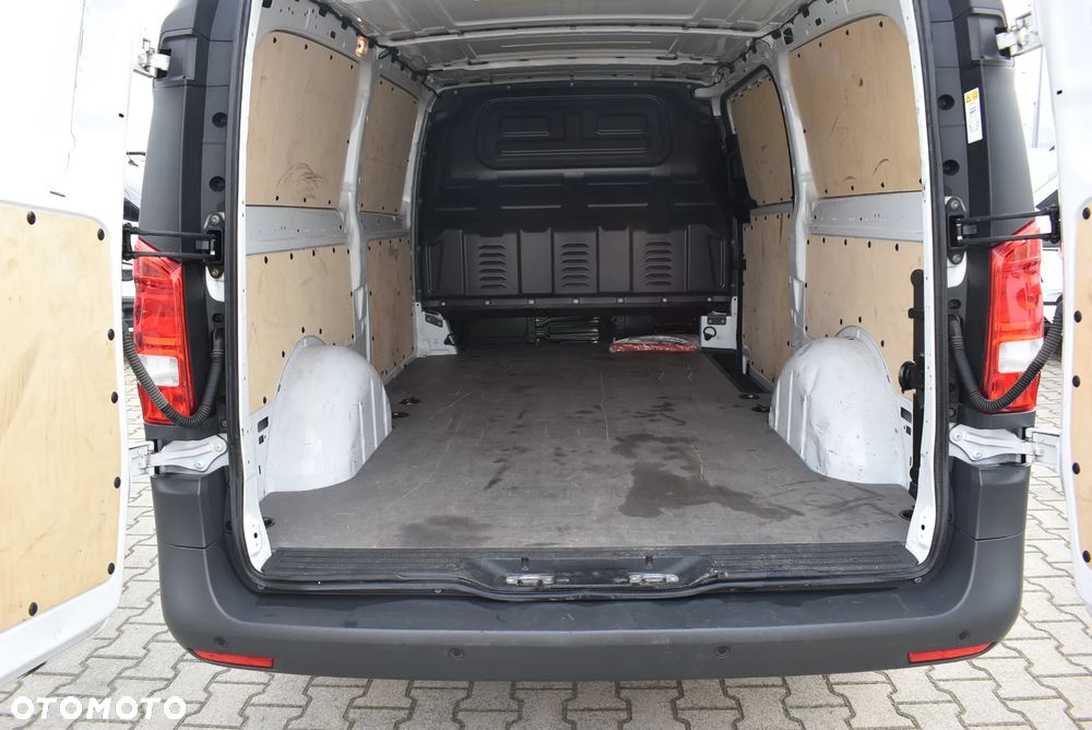 Mercedes-Benz 116 CDI L3 9G-TRONIC 447.605 - 13