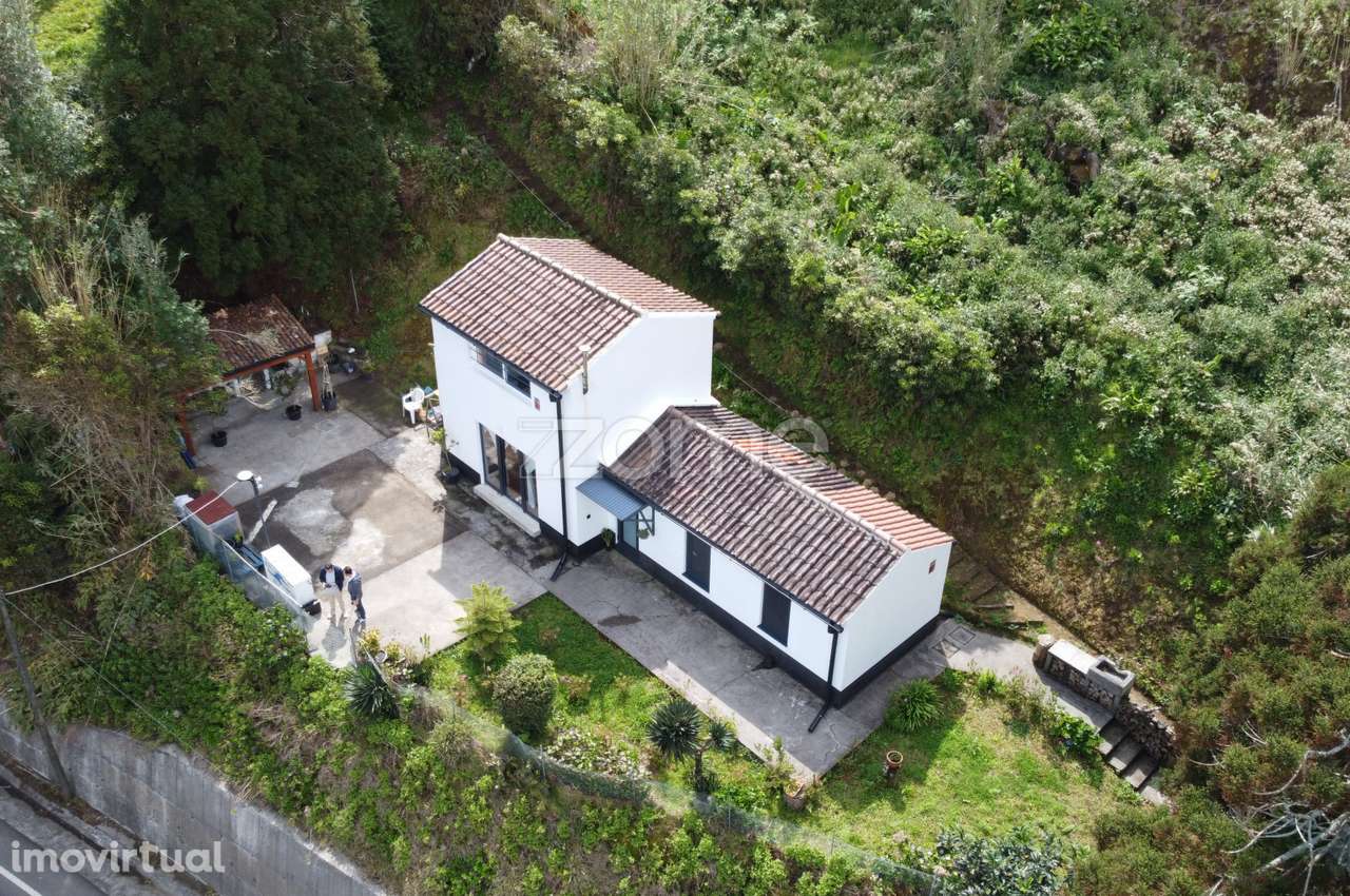 Moradia T2 isolada Vista Mar - São Brás Ribeira Grande - Grande imagem: 2/25