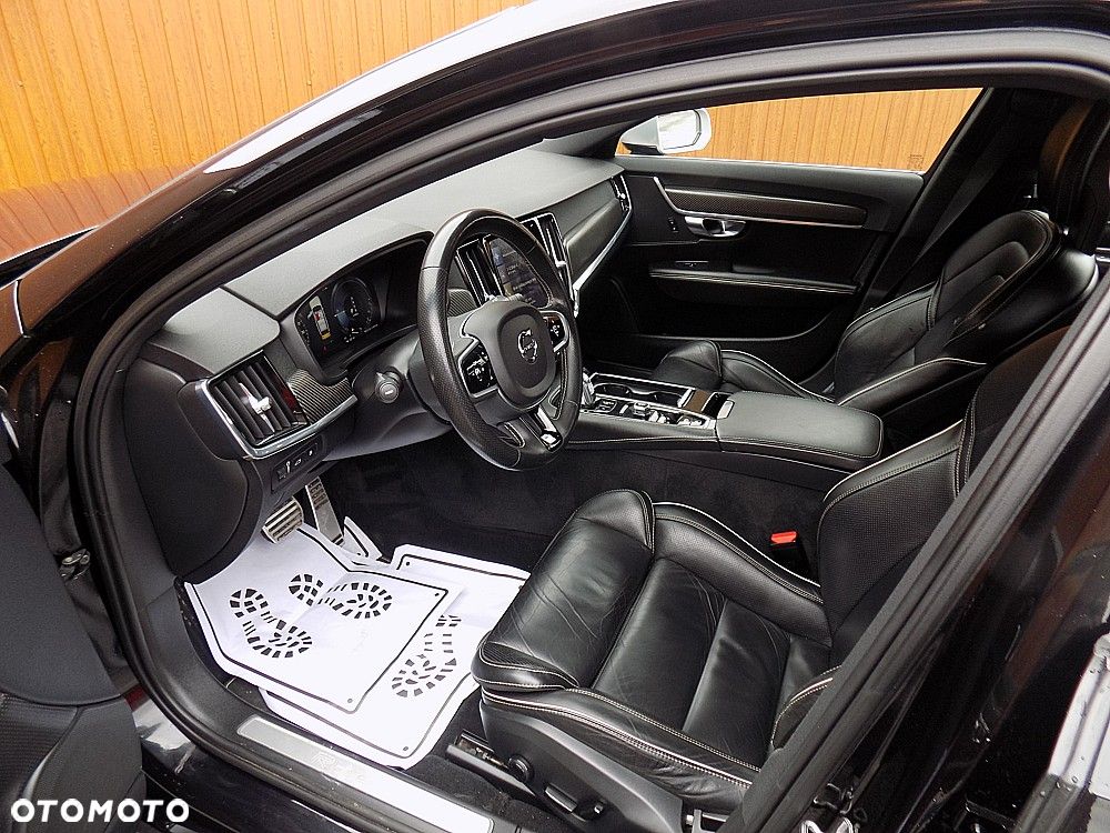 Volvo V90 T8 AWD Plug-In Hybrid R-Design - 5