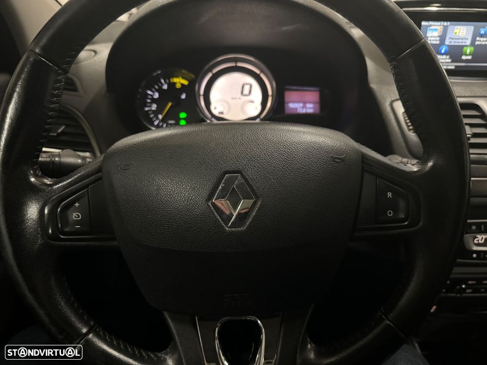 Renault Mégane dCi 90 FAP Paris - 20