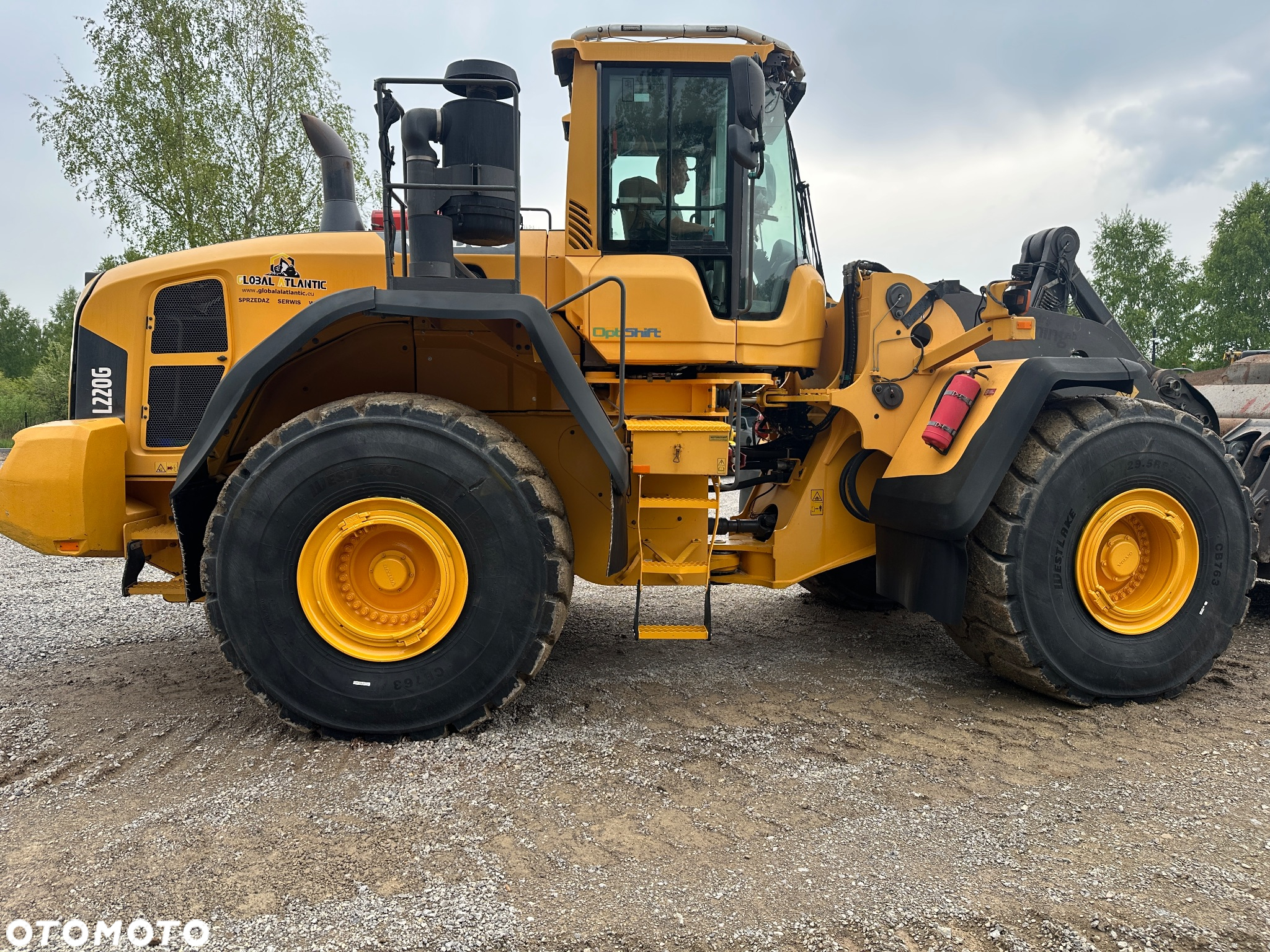 Volvo L220G 2013 rok mały przebieg zadbana fadroma system gaśniczy szybkozłącze 35 ton 370 KM LEASING 104% - 13