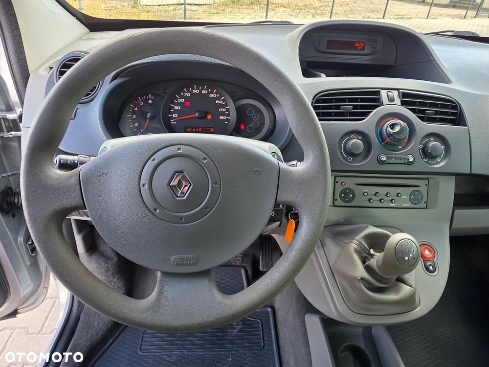 Renault Kangoo 1.6 16V Helios - 13
