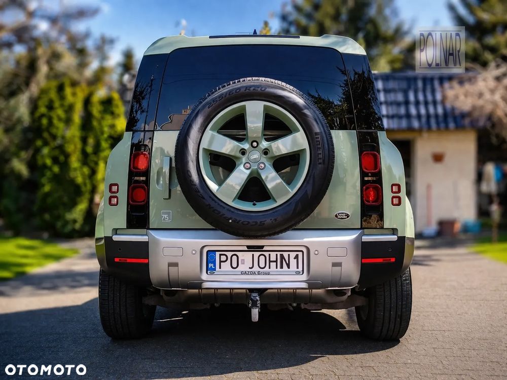 Land Rover Defender 3.0 P400 mHEV 75th Limited Edition - 6