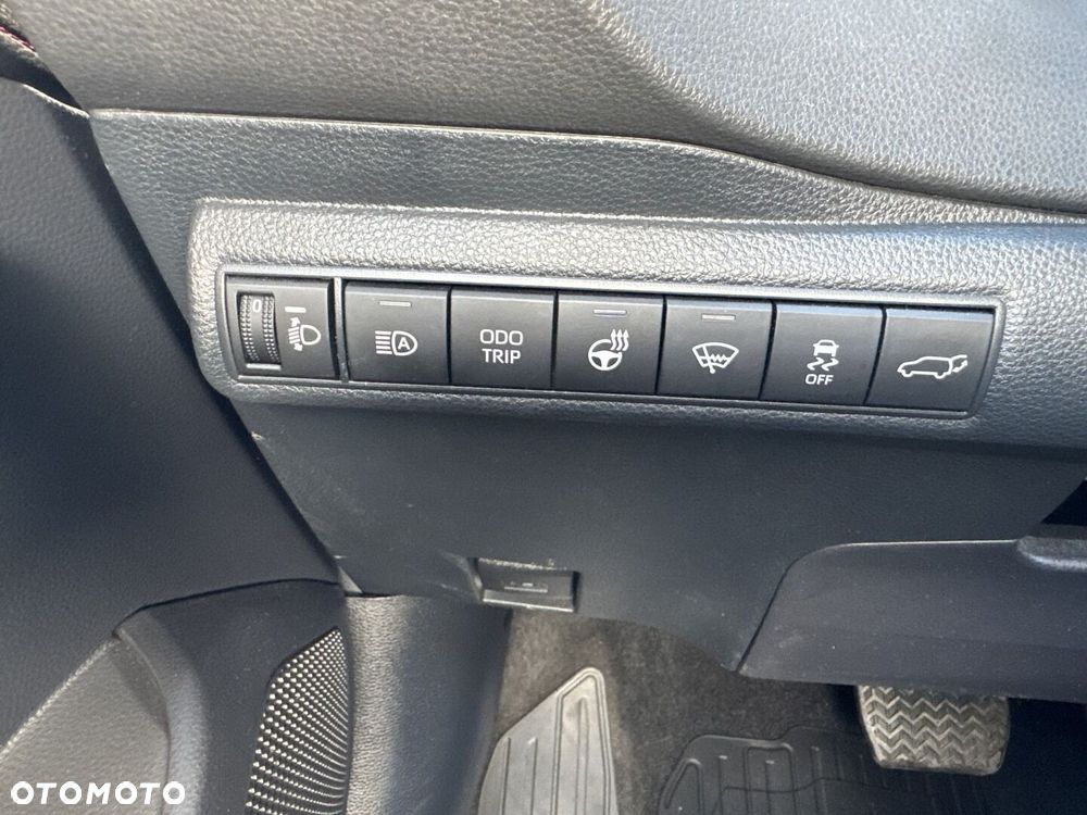 Toyota Corolla 1.8 Hybrid GR Sport - 18