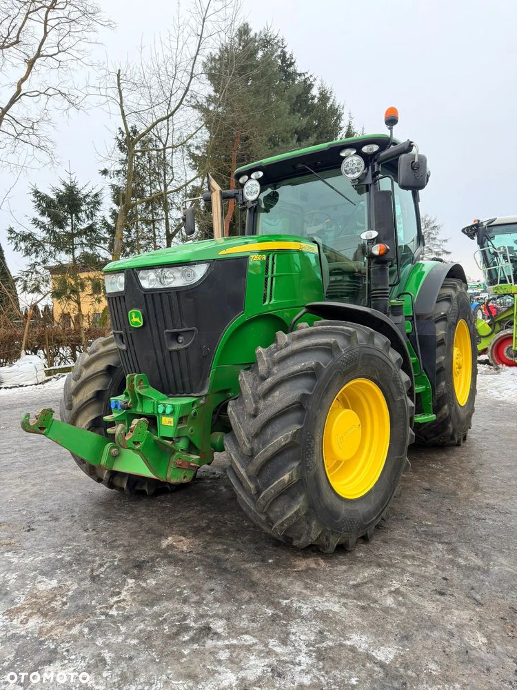 John Deere 7260R - 11