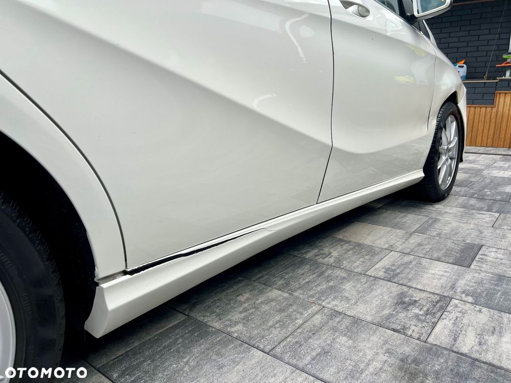 Mercedes-Benz Klasa B 250 4-Matic Style - 10