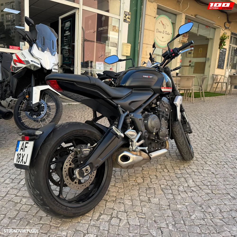 Triumph Trident 660 - 23