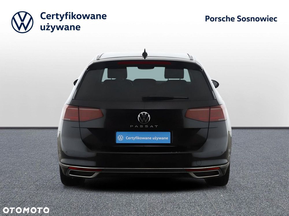 Volkswagen Passat Variant 2.0 TSI Elegance DSG - 5
