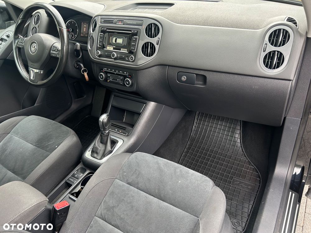 Volkswagen Tiguan 2.0 TDI DPF 4Motion DSG Exclusive - 23