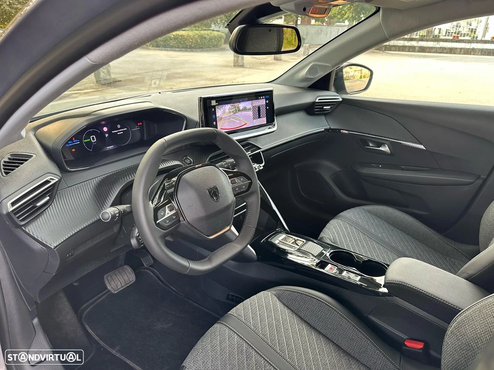 Peugeot e-208 51 kWh Allure - 8
