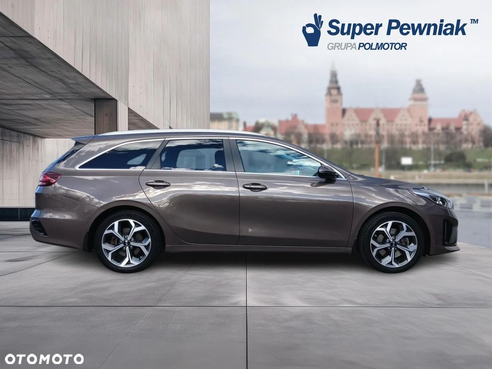 Kia Ceed 1.6 GDI PHEV L Business Line DCT - 6