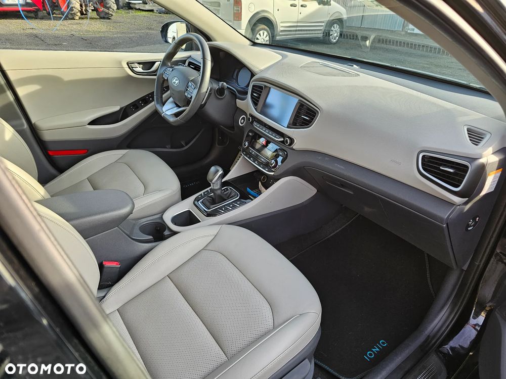 Hyundai IONIQ plug-in hybrid Platinum - 19