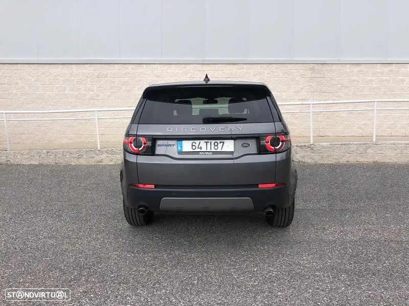 Land Rover Discovery Sport 2.0 eD4 HSE - 5