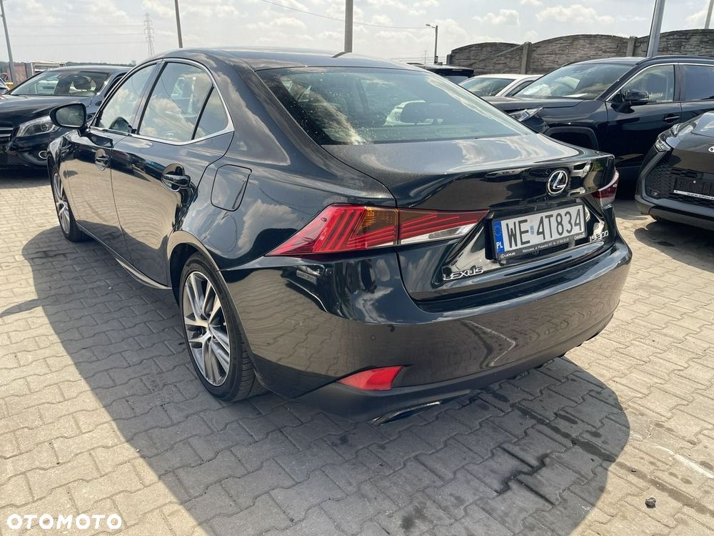 Lexus IS 200t / 300 Elegance - 4