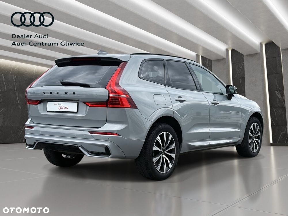 Volvo XC 60 B4 D Plus Dark - 7