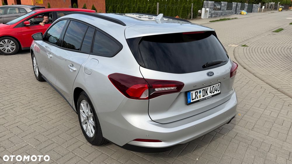 Ford Focus 1.5 EcoBlue Start-Stopp-System COOL&CONNECT DESIGN - 13