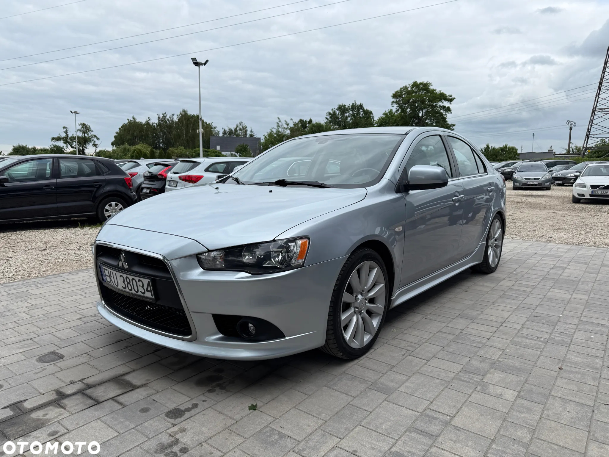 Mitsubishi Lancer 1.8 Invite - 11