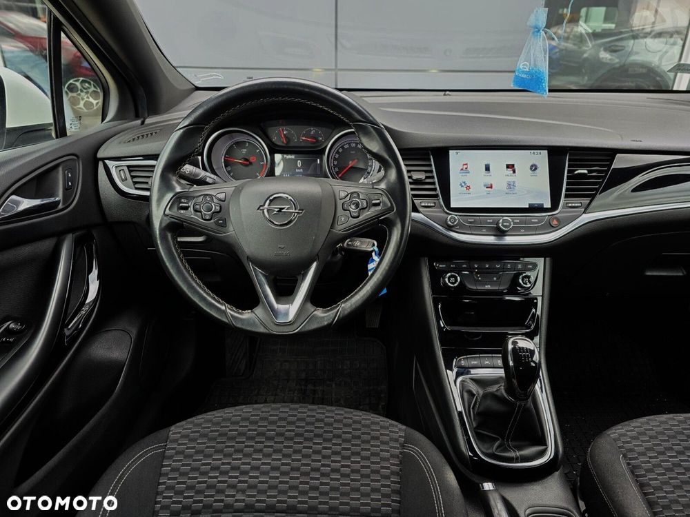 Opel Astra 1.6 CDTI Enjoy - 12