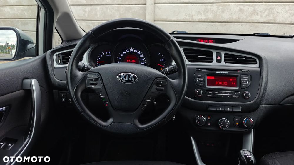Kia Ceed Cee'd 1.4 CRDi M - 28
