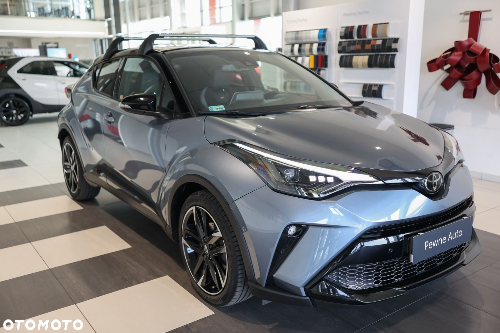 Toyota C-HR - 4