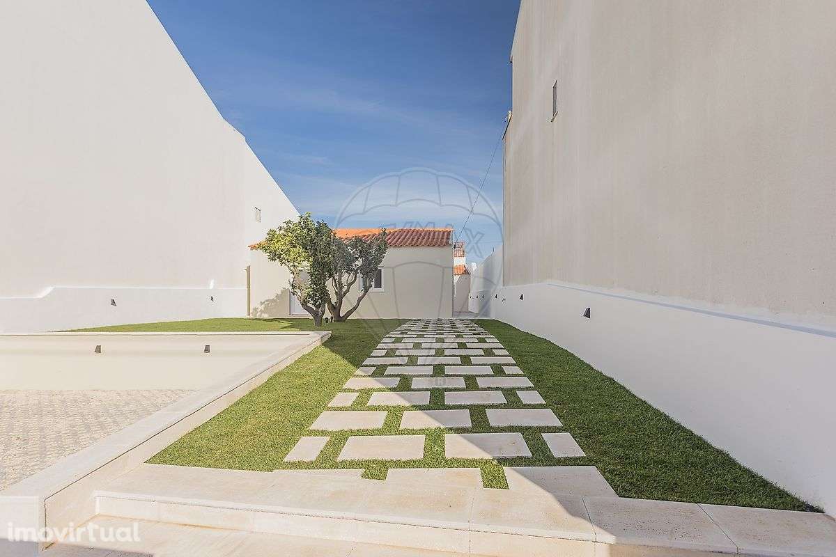 Moradia T2 para venda - Grande imagem: 2/50