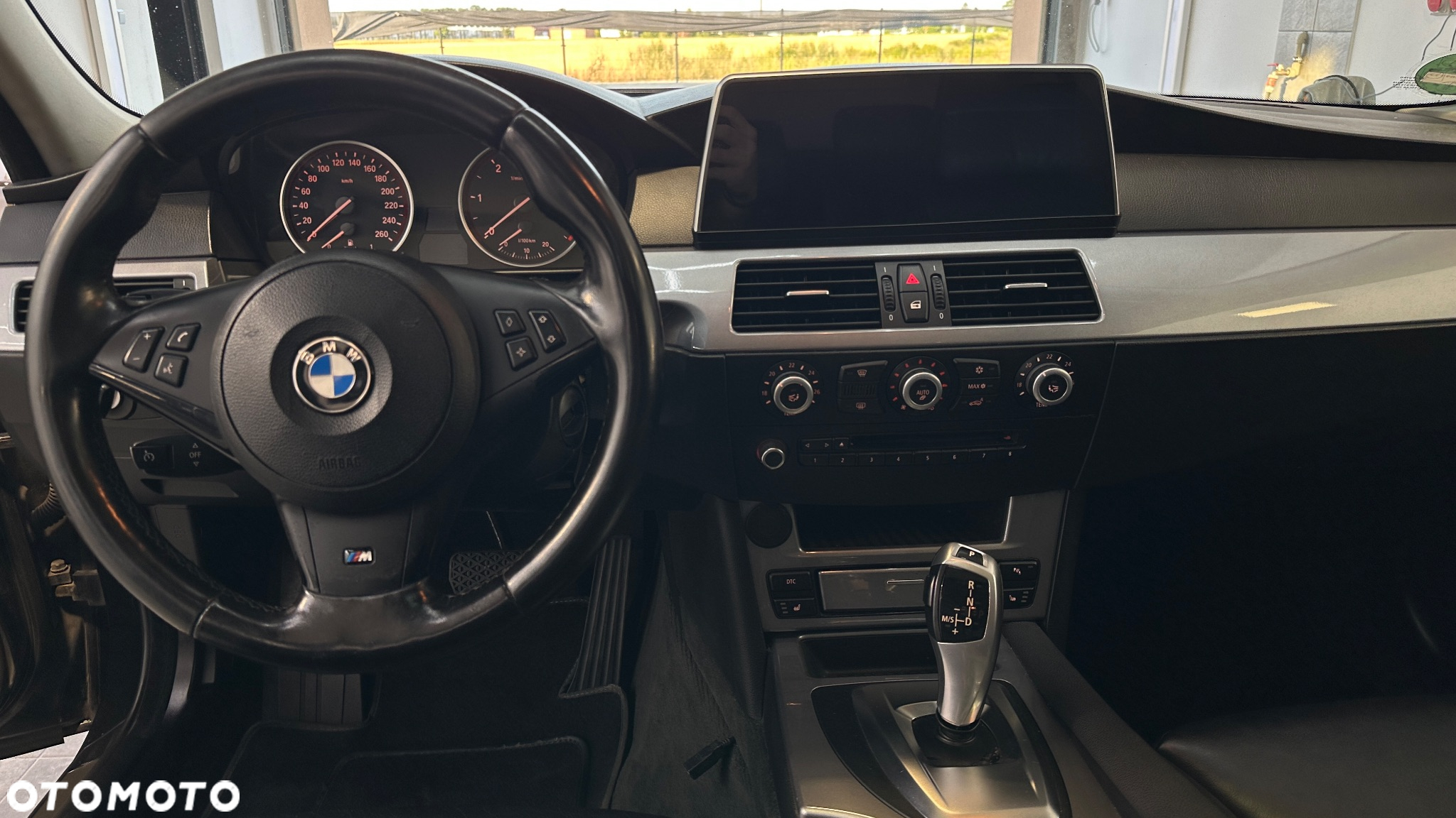 BMW Seria 5 - 25