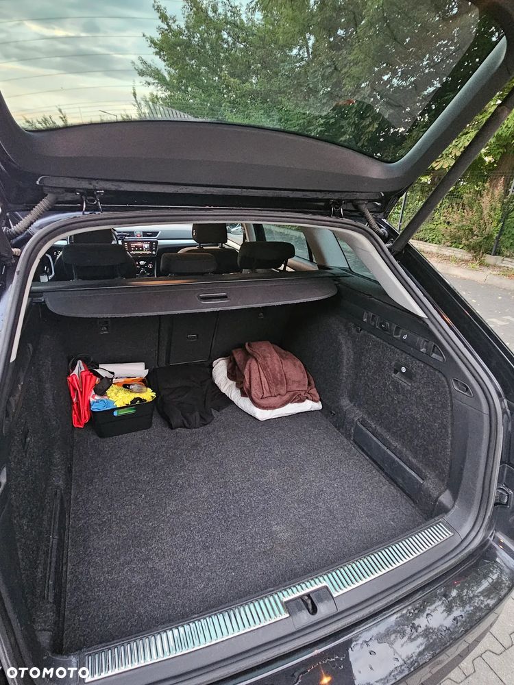 Skoda Superb 2.0 TDI 4x4 Ambition - 12