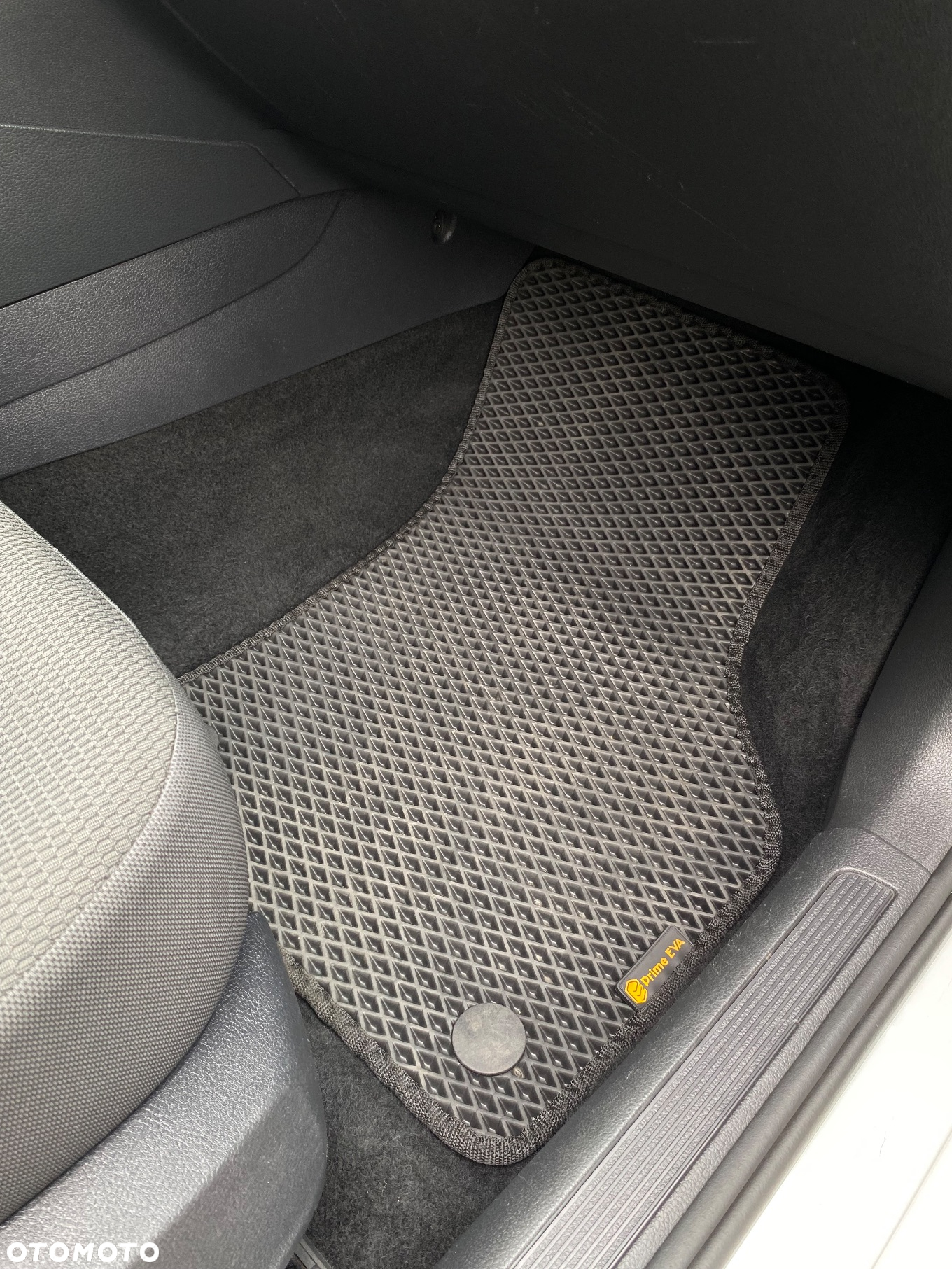 Volkswagen Golf VII 1.6 TDI BMT Comfortline - 39