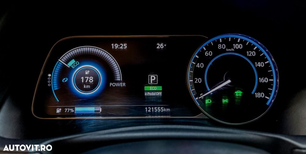 Nissan LEAF 40 kWh - 26