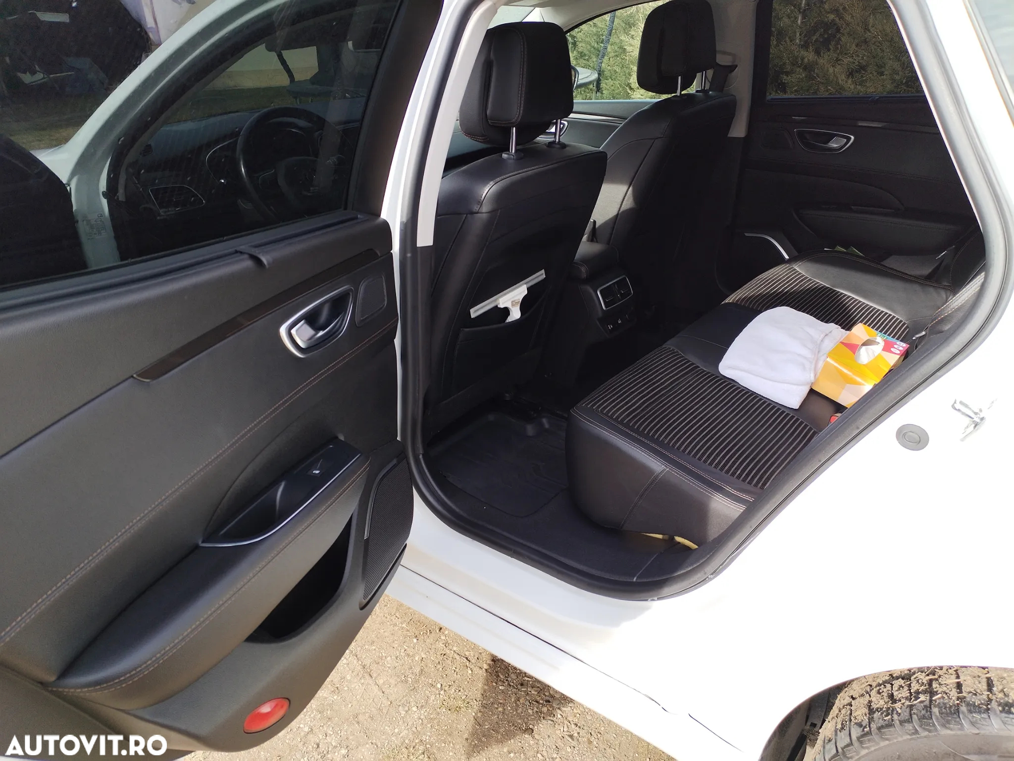 Renault Talisman Grandtour TCe 225 EDC GPF BUSINESS EDITION - 11