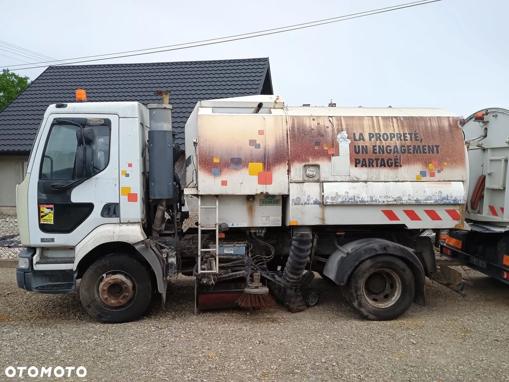 Renault MIDLUM automat odkurzacz - 15