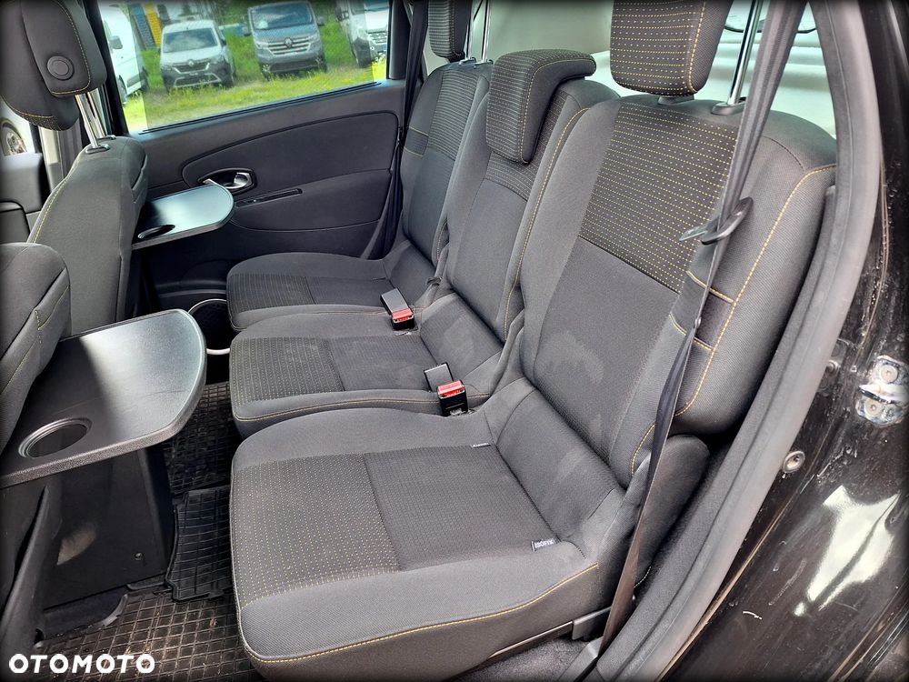 Renault Scenic 1.4 16V TCE Privilege - 9