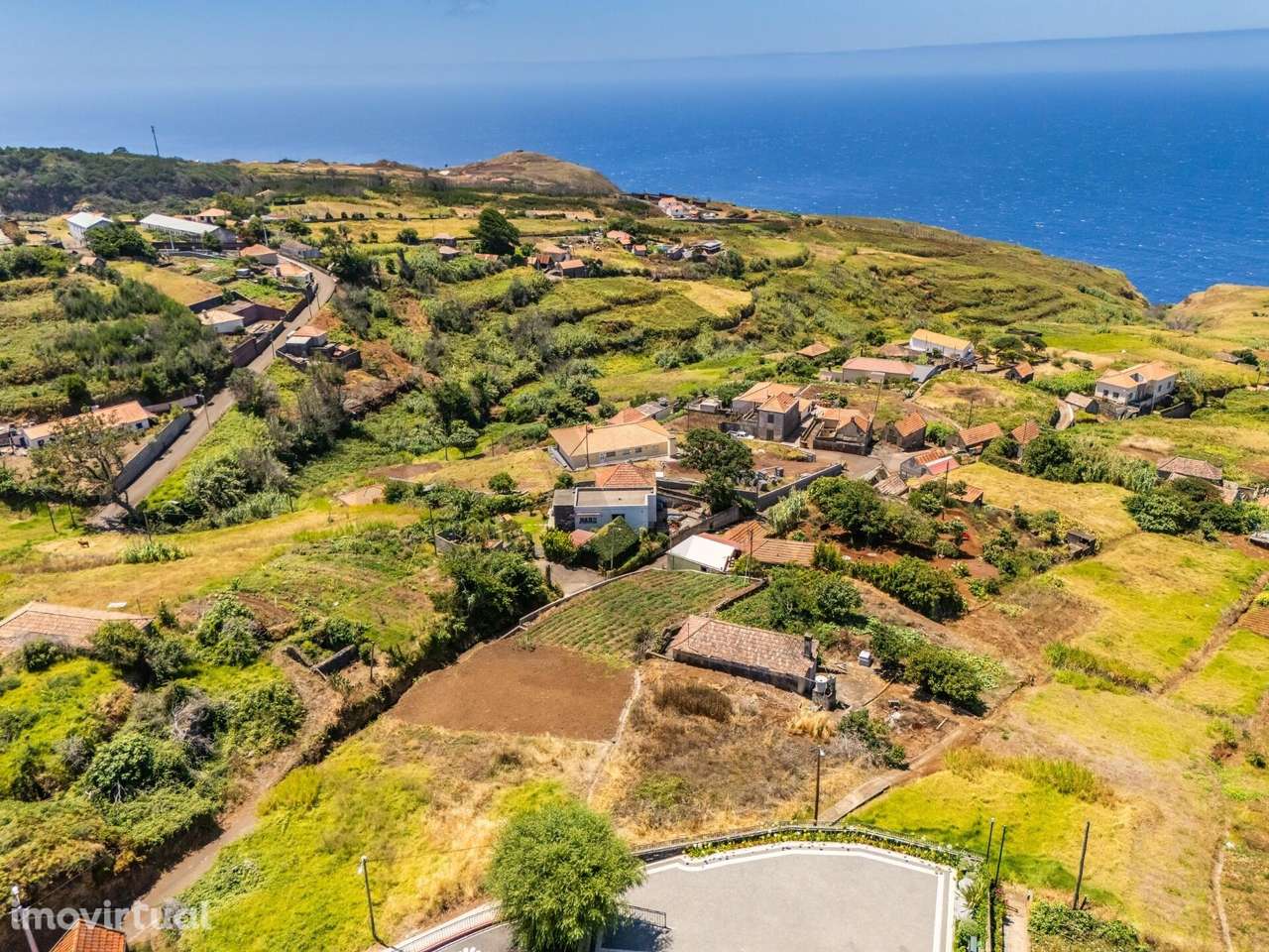 Terreno Plano, Ponta do Pargo, Calheta. - Grande imagem: 5/19