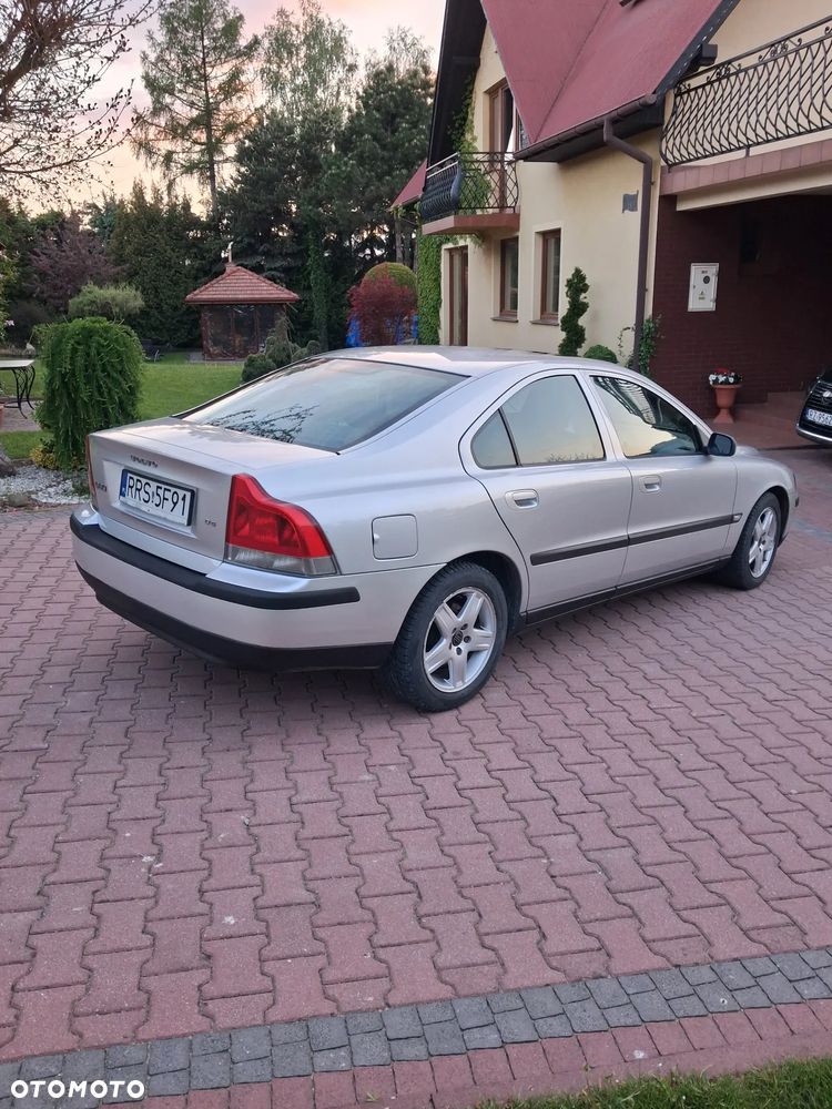 Volvo S60 - 15