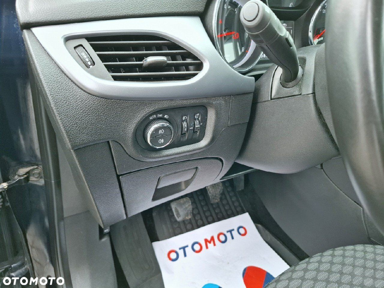Opel Astra - 18