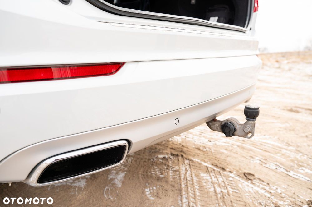 Volvo XC 90 B5 D AWD Momentum - 12