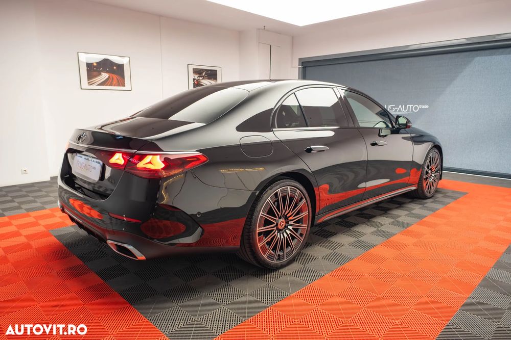 Mercedes-Benz E 220 d 4Matic 9G-TRONIC Edition AMG Line - 12