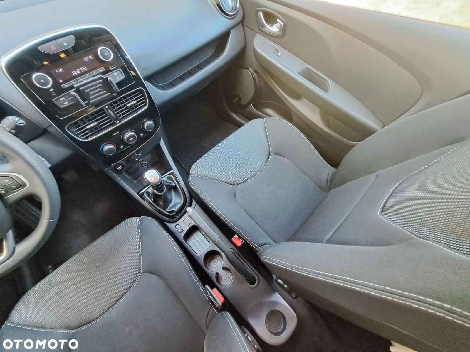 Renault Clio 0.9 TCe Life - 16