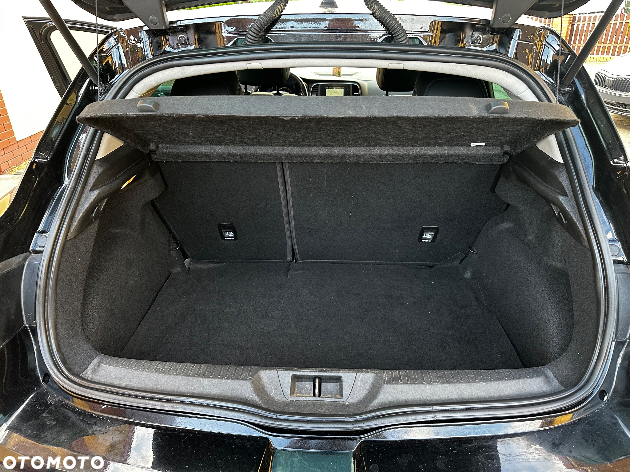 Renault Megane ENERGY dCi 130 BOSE EDITION - 8