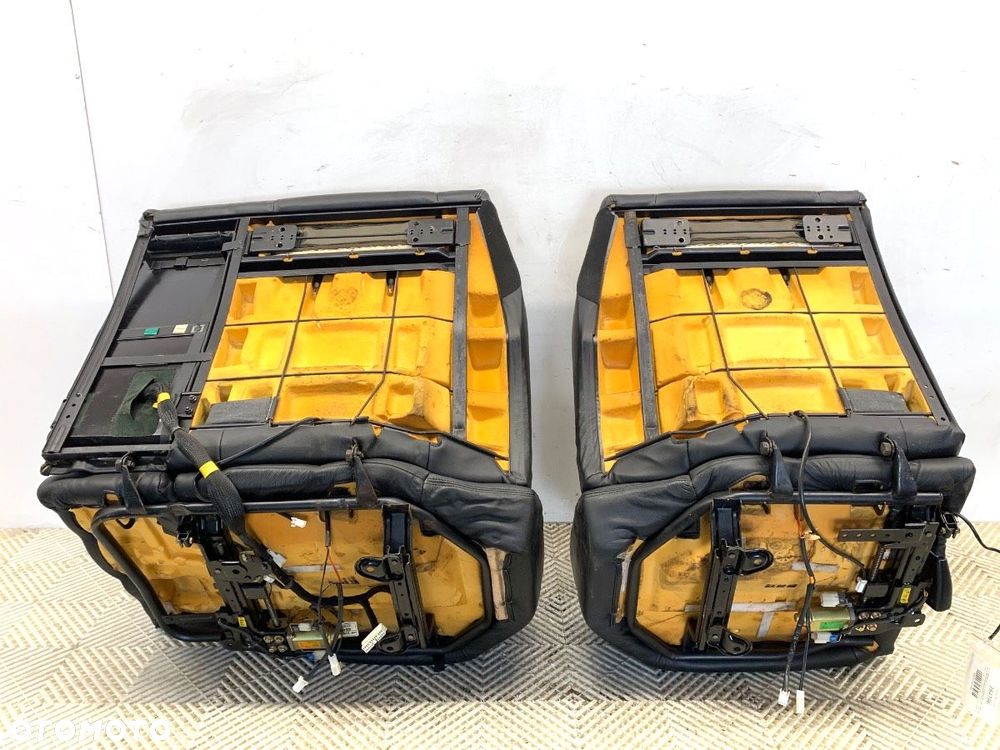 KANAPA DRUGI RZĄD  SSANGYONG CHAIRMAN (HT_) 1997 - 2022 3.2 165 kW [225 KM] benzyna 2011 - 2022 - 8