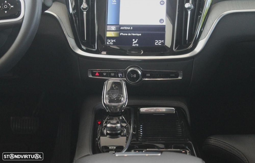 Volvo S60 2.0 T8 PHEV Inscription AWD - 33