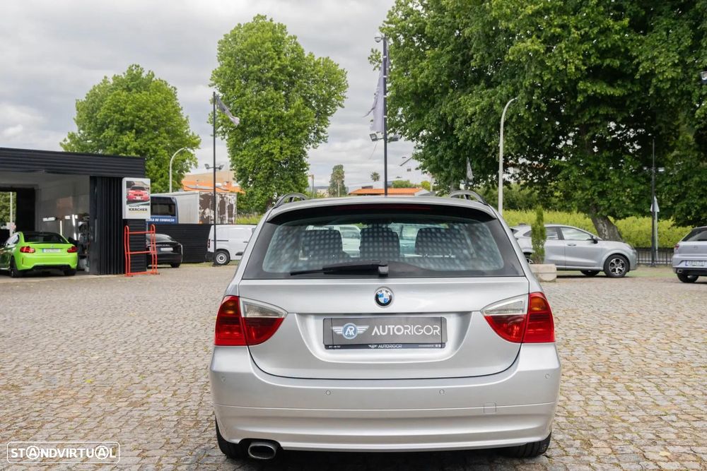 BMW 318 - 6
