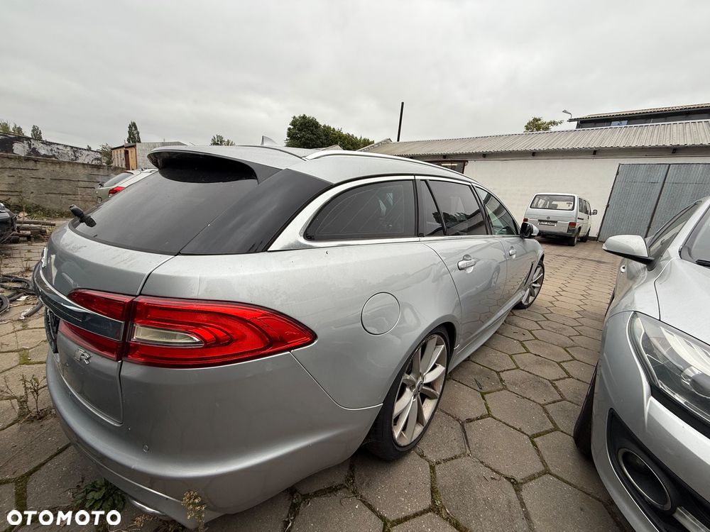 Jaguar XF 3.0 V6 D R-Sport - 3