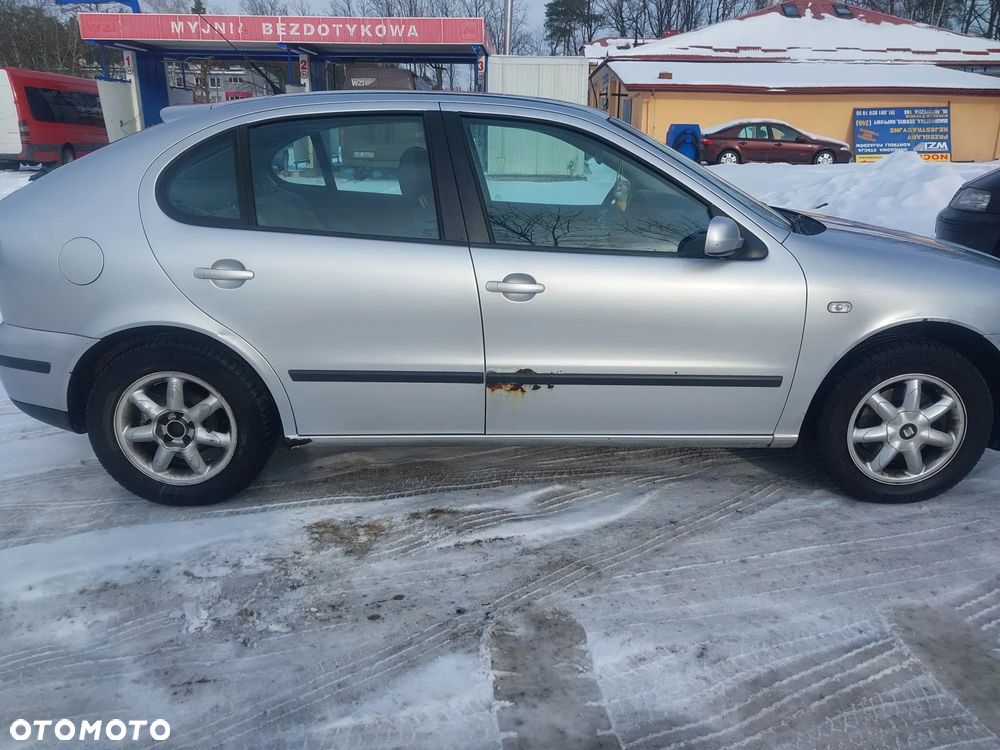 Seat Leon I Toledo II silnik kompletny 1.9 TDI ALH skrzynia biegów EGR drzwi prawe lewe lusterko klapa lotka LS7N L57N srebrny maglownica belka szyba belka panel przewód turbina pompa alternator zwrotnica mcperson zacisk hamulcowy szyberdach podsufitka chłodnica zamek światło klamka wykładzina fotel boczek mechanizm włącznik hak holowniczy nadkole osłona rozrusznik NA CZĘŚCI WSZYSTKIE CZĘŚCI - 4