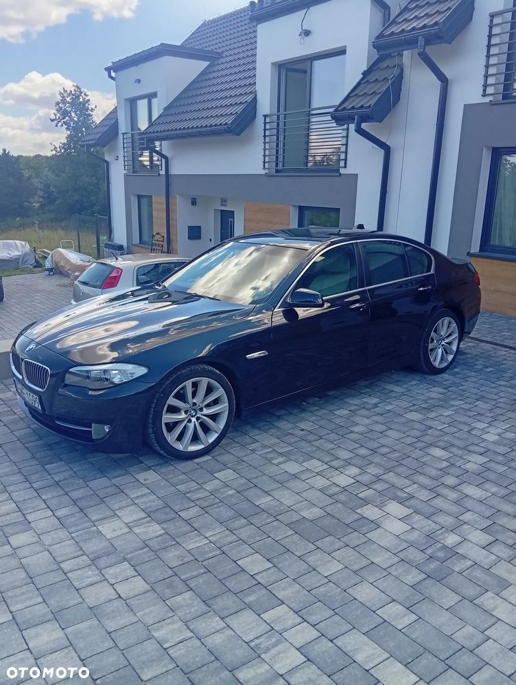 BMW Seria 5 520d - 3