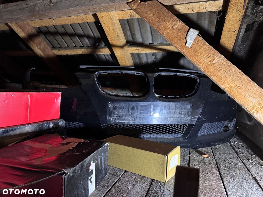 BMW Seria 3 325i - 24