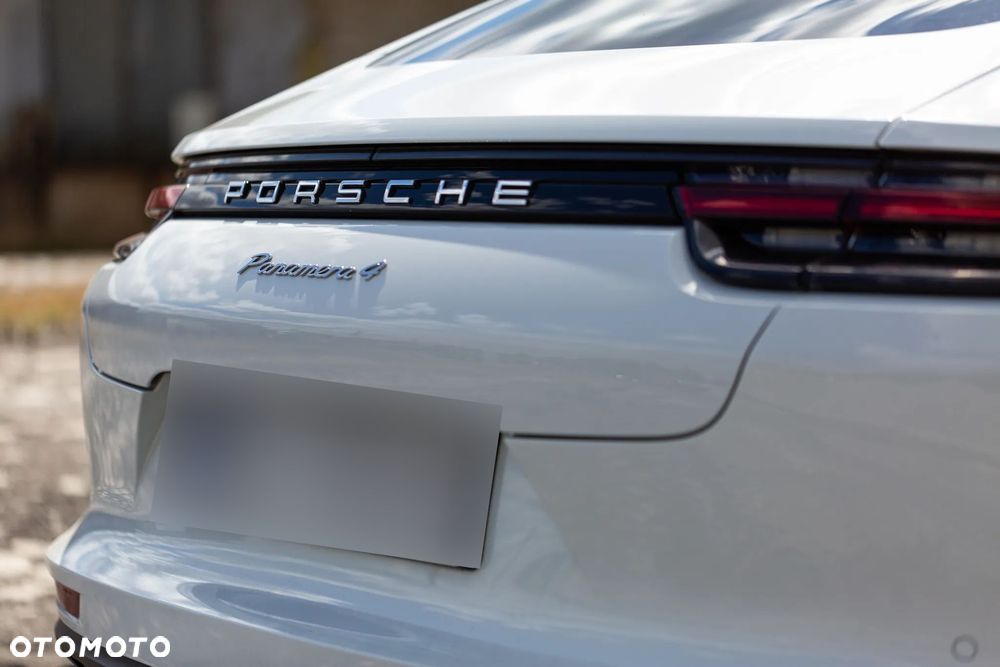 Porsche Panamera 2017 photo 2