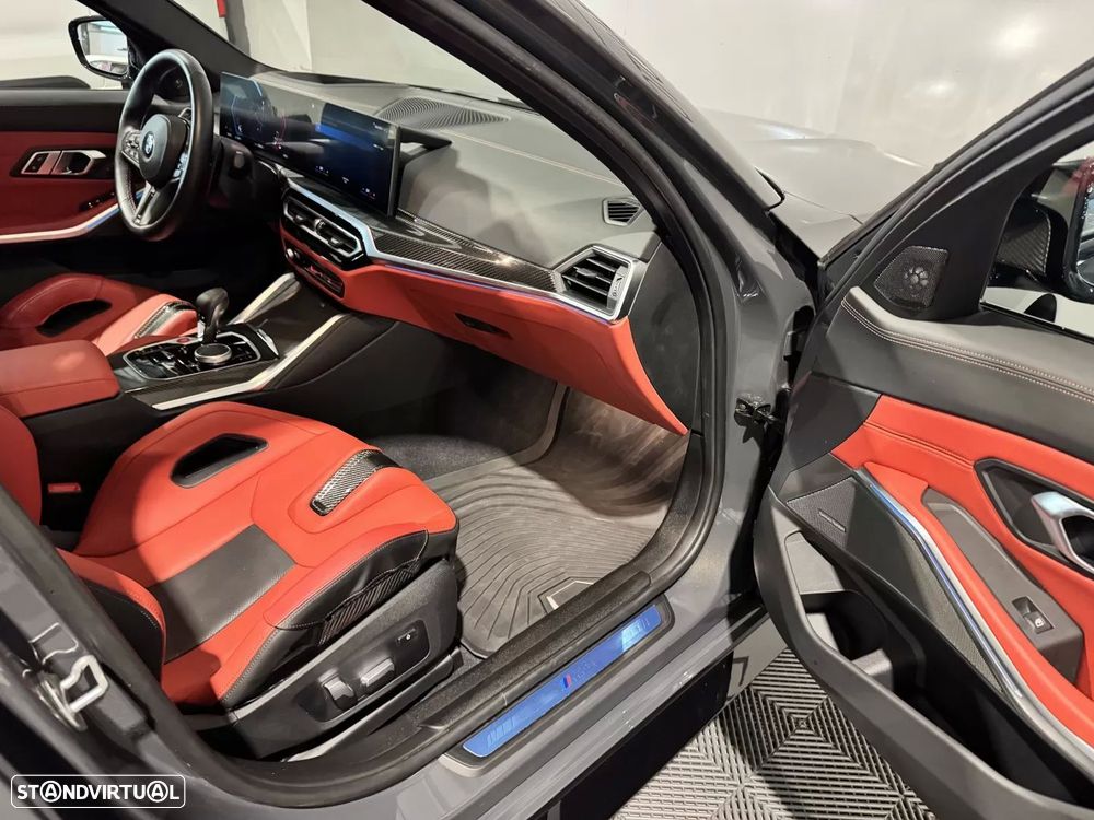 BMW M3 Competition xDrive Pack 50 anos M - 32