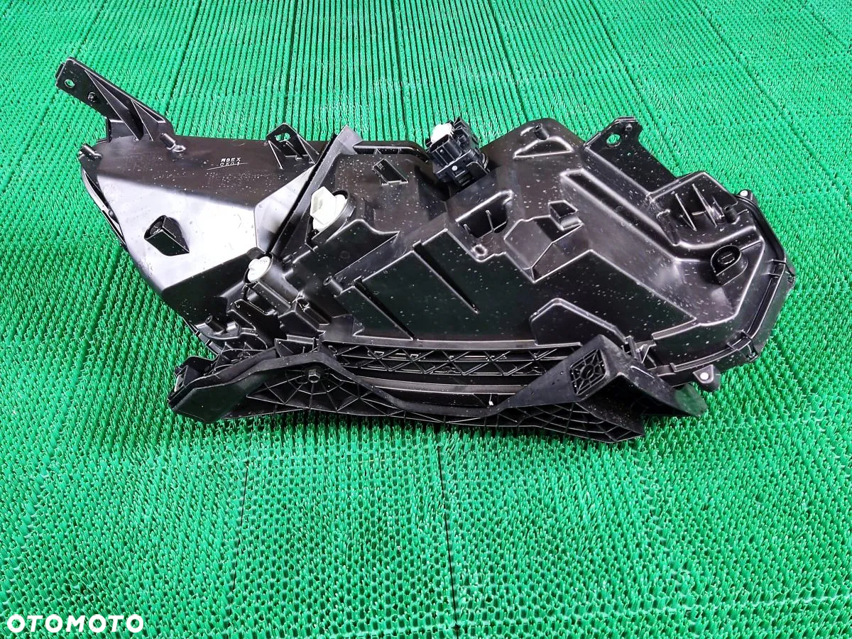 HONDA CR-V od 2023r Lampa Przednia Prawa Lewa - 5