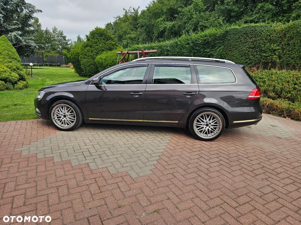 Volkswagen Passat - 7